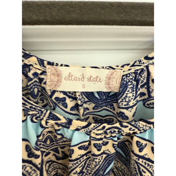 Alter’d State Cold Shoulder Boho Mini Dress S Blue Red Paisley Print - Picture 5 of 5